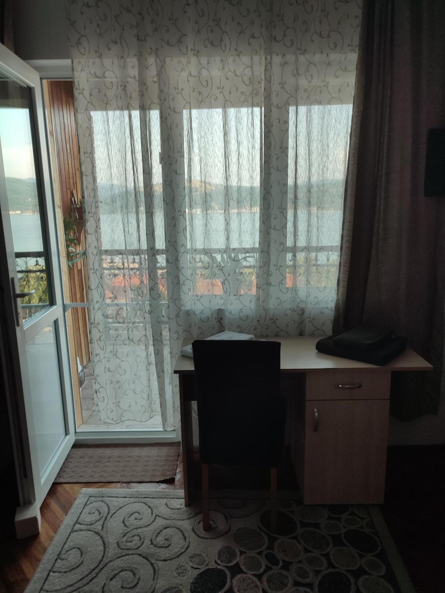 מלון Orşova Casa Rebeca מראה חיצוני תמונה